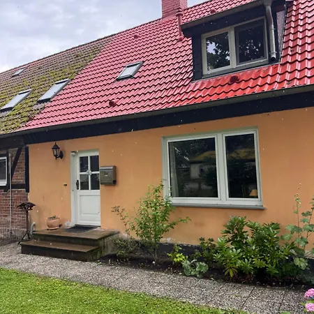Urlaub Auf Dem Alpakahof Naehe Apartmán Velgast